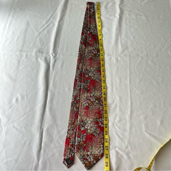 Tesoro Rosso 100% Silk Tie Red Tropical Palm Monkey print - Picture 4 of 6